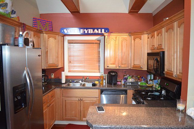 2nd image of 106 Edgewood Blvd