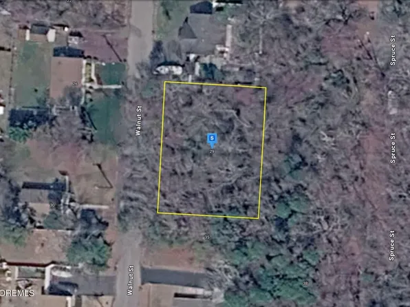 29 Walnut Street, Waretown, NJ 08758