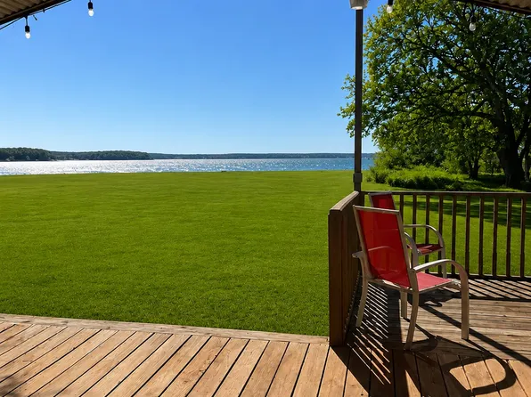2334 Sanbar Rd #8, Graford, TX 76449
