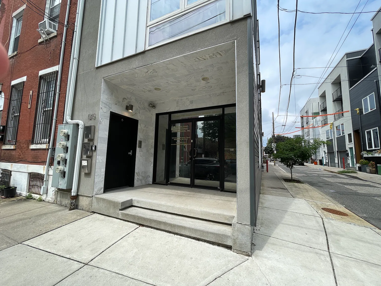 Studio, 648 sqft, $1,550 — Photo 3