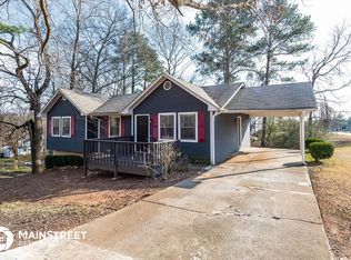3231 Canterbury Trl, Rex, GA