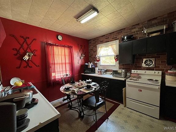 4th image of 301 Eutaw Ave