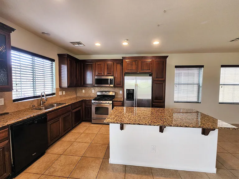 9326 Pencil Cedar Ave — Photo 2