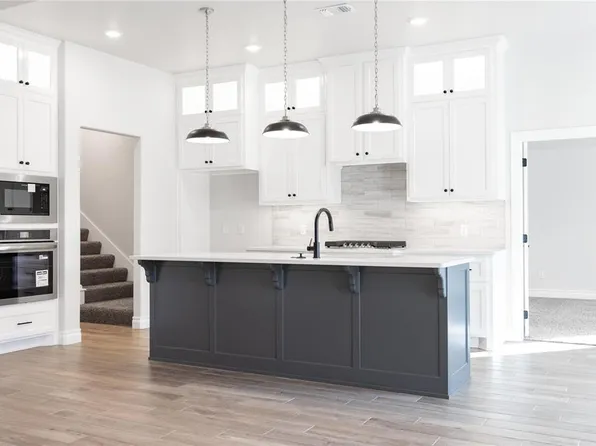 12517 Samara Dr, Oklahoma City, OK 73173