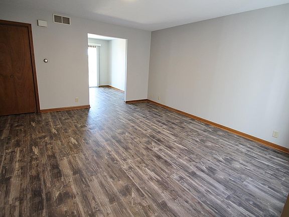 2nd image of 1874 Bright View Dr #6