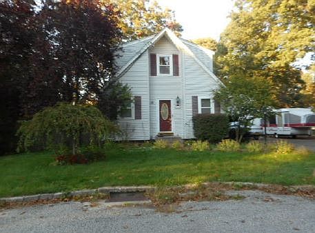 1st image of 113 Cedar St