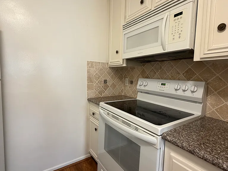 1443 Brockton Ave #9 — Photo 3