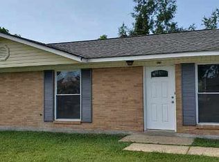 76 Holly Cir, Gulfport, MS 39501