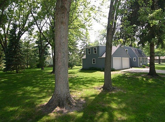 5th image of 4701 Marion Ave