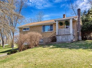 13 Christine Dr, Cheswick, PA