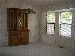 3rd image of 2123 Summer Dr