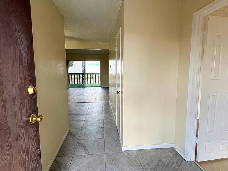 43275 Hacienda St — Photo 2