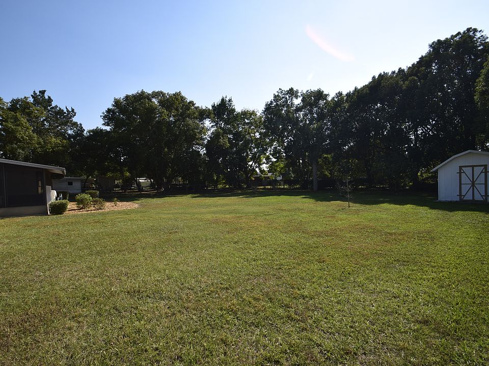 1st image of 59 Dahlia Dr