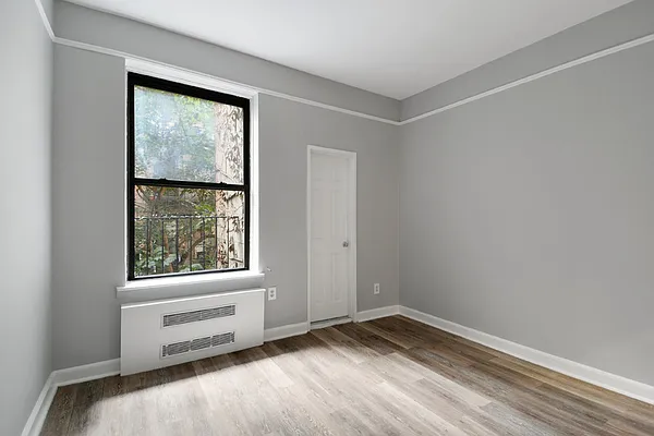 Rented by Cooper & Cooper Real Estate | media 8