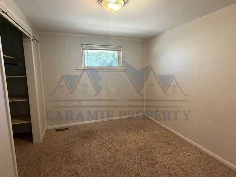 529 Spring Creek Dr #4 — Photo 13