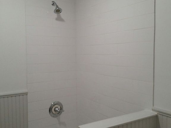 4th image of 311 W 55th St APT 4A