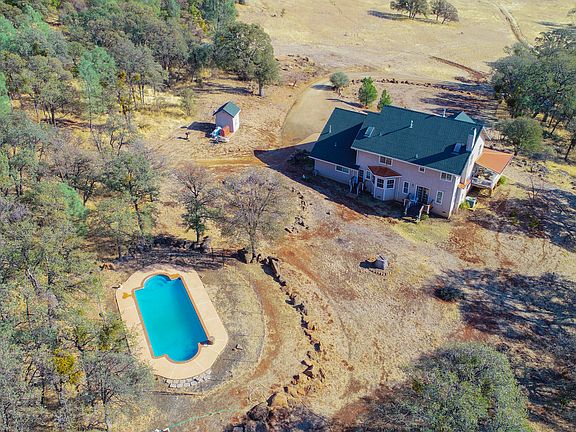 4th image of 31500 Shorthill Dr
