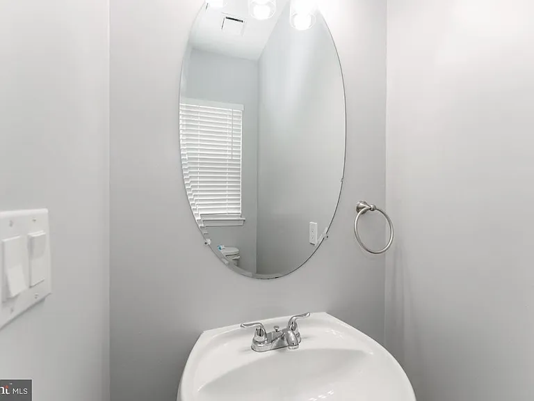 2383 Laconia Ct — Photo 14
