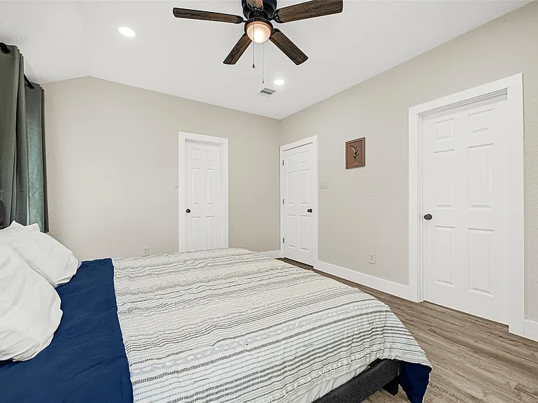4802 Hickorygate Dr — Photo 12