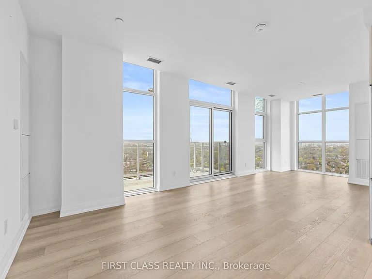 286 Main St #Penthouse 1 — Photo 10
