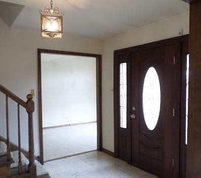 2nd image of 8742 Sunshine Ln