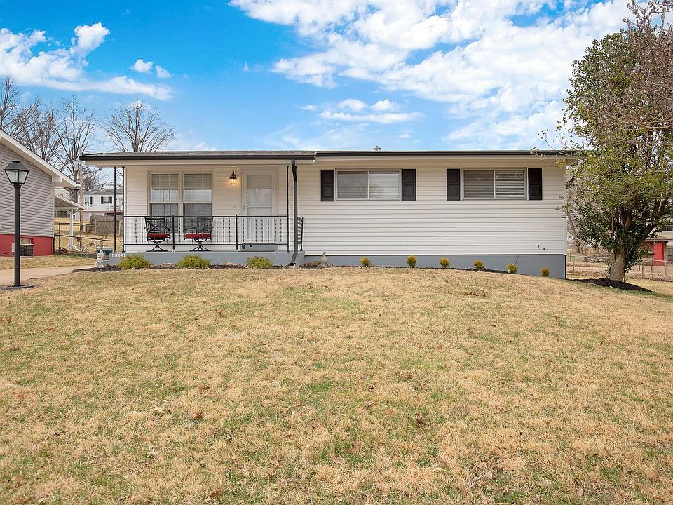 1st image of 11156 Golf Crest Dr