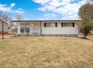 11156 Golf Crest Dr, Saint Louis, MO