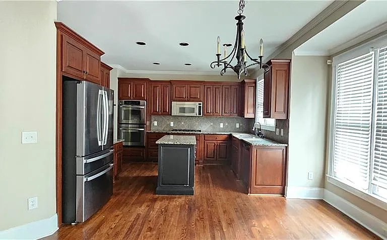 1450 Ashbury Park Dr — Photo 12
