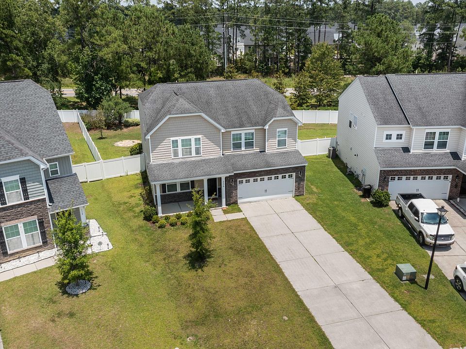 1st image of 336 Bracken Fern Rd