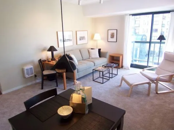 1 Daniel Burnham Ct APT 415, San Francisco, CA 94109