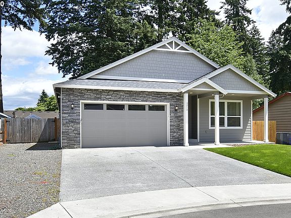 2nd image of 3213 NE 126th Ave