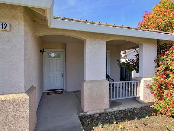 3rd image of 3412 Mardi Gras Ct