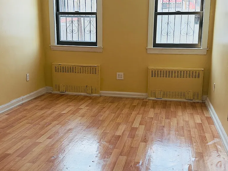 1088 E 53rd St #1 — Photo 12