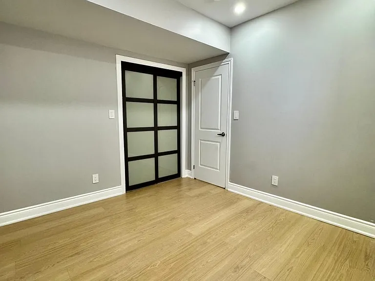 163 Freure Dr #BASEMENT — Photo 5