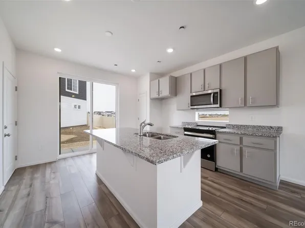 22103 E 38th Place, Aurora, CO 80019