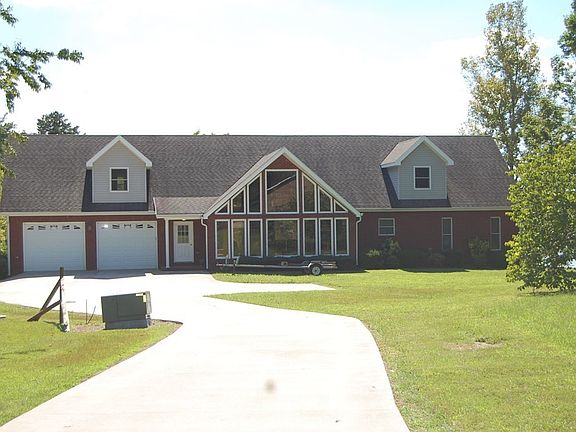 2nd image of 230 Mallard Ln