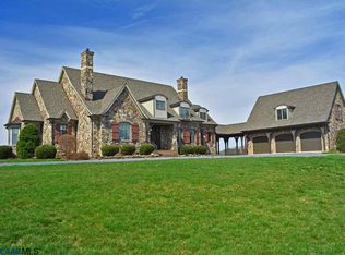 1082 Todd Rd, Mount Sidney, VA 24467