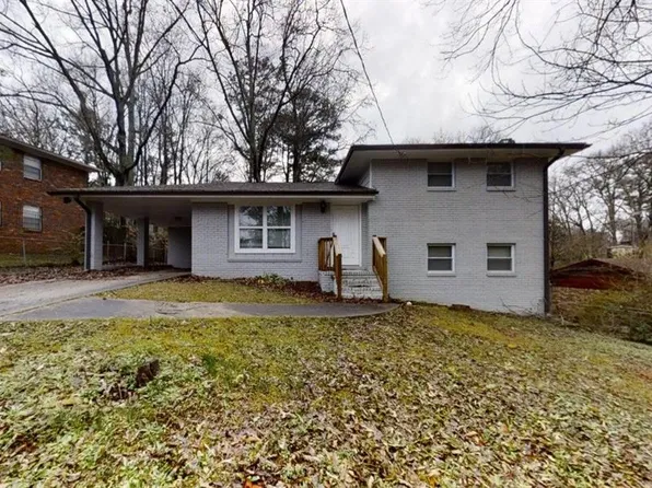 1252 Stoneham Ct, Atlanta, GA 30349