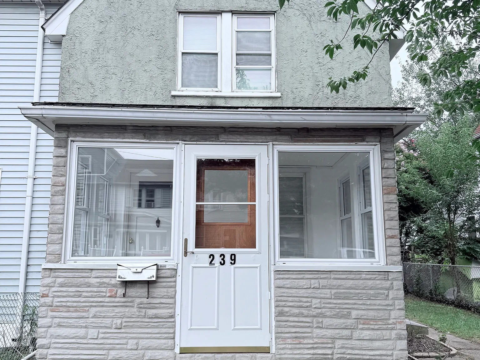239 St Helena Ave — Photo 1