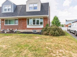 1312 Parklane Rd, Swarthmore, PA 19081