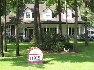 11919 Bourgeois Forest Dr, Houston, TX 77066