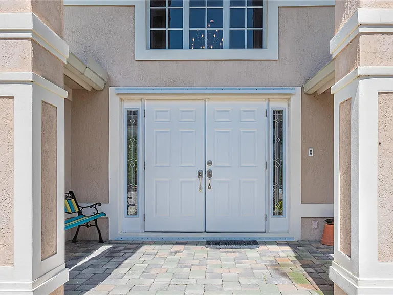 2999 Banyan Rd — Photo 3