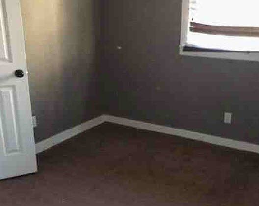4th image of 104 S Lea Ave