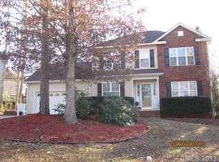 8002 Poplar Grove Cir, Waxhaw, NC 28173