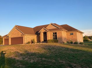 2628 Cessna Cir, Poplar Grove, IL 61065