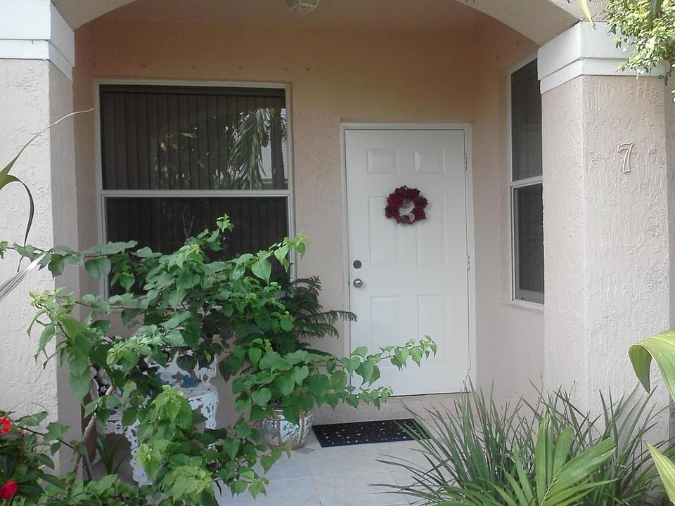 1st image of 870 NE 212th Ter APT 7