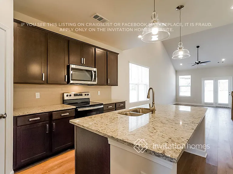 554 Becks Pl — Photo 6