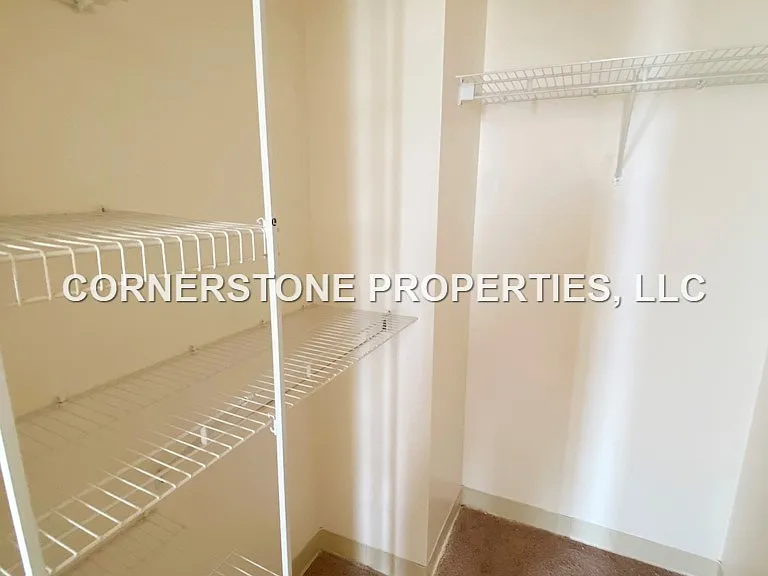 796 Isenberg St #14C — Photo 12