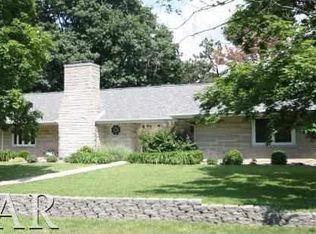 116 S Mercer Ave, Bloomington, IL 61701