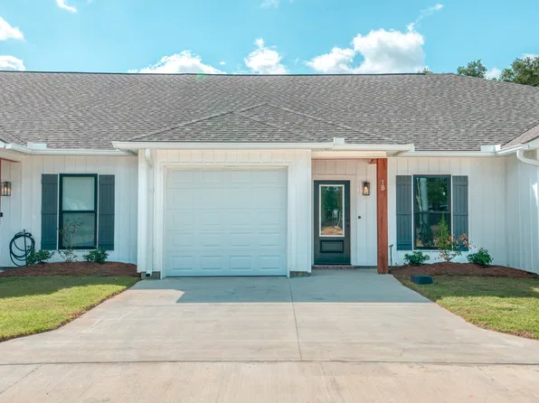 8739 Lockhart Rd #9E, Denham Springs, LA 70726